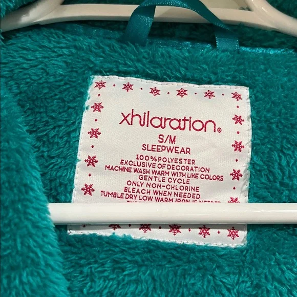 Xhilaration Robe - Picture 4 of 4